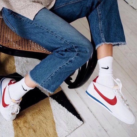 NWT Nike Cortez Classic Leather - Picture 4 of 8